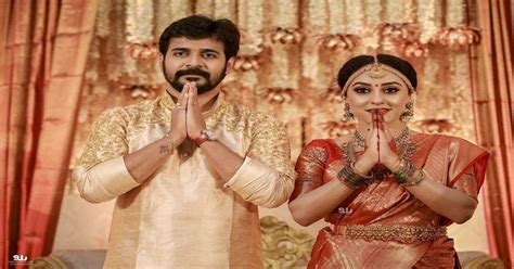 Read the latest news in malayalam, daily horoscope, live tv and breaking news, updates on kerala, india, politics, and more. pearle maaney and srinish new wedding photos- Samayam ...