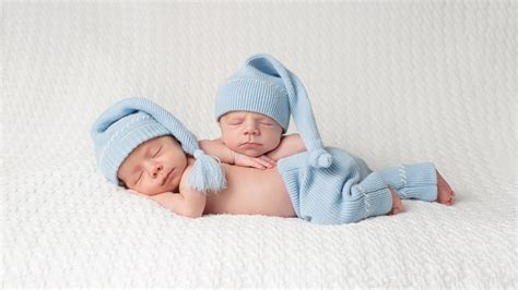 These Twin Baby Names Are Perfect For Your Darling Duo