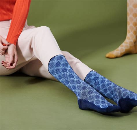 Compression Stockings Bamboo Blue Leaf Knit Main