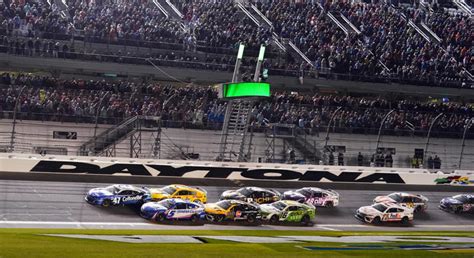 tv schedule for daytona 500 and all the nascar racing before it how to watch