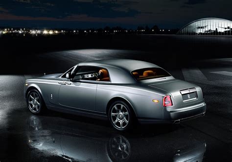 Luxury Cars Rolls Royce Phantom Coupé Aviator Produced Only 35 Units