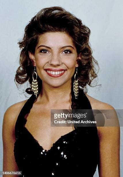 Melanie Appleby Photos And Premium High Res Pictures Getty Images