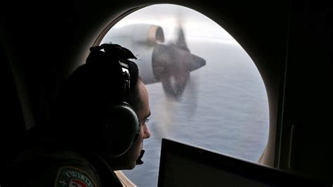 New Analysis Detects Objects Near Suspected Mh370 Plane Crash Site