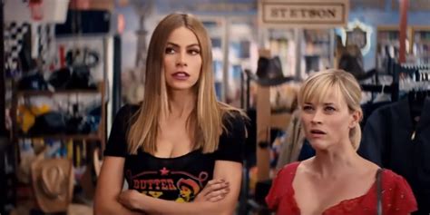 Hot Pursuit Trailer Watch Sofia Vergara And Reese Witherspoon Kick