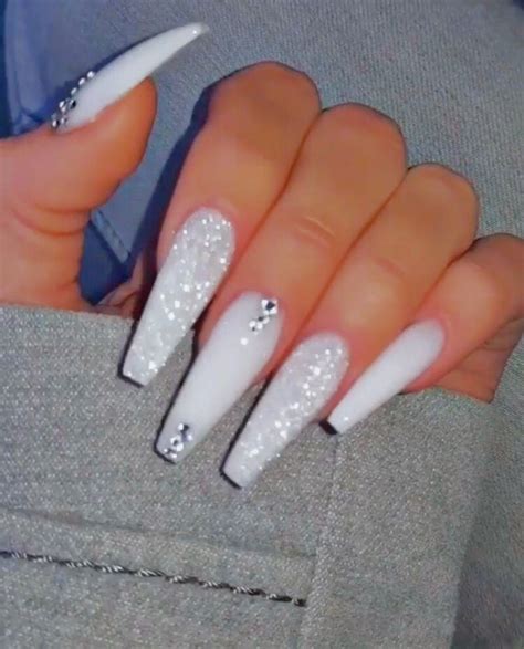 White Nail Designs With Rhinestones Add A Little Sparkle To Your Look The Fshn