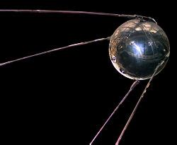 This video shows the launch of sputnik 1. Sputnik 1 - Wikipedia, la enciclopedia libre