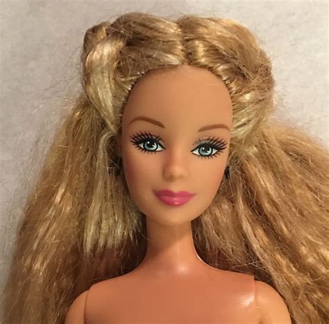 Barbie Doll BENDABLE LEGS Long Dark BLONDE Crimped Highlights STRAIGHT ARMS Barbie