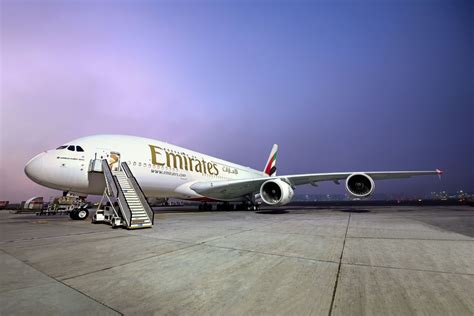 Emirates Vrátí Do Provozu Už 30 Letadel Airbus A380 Dubaj Znovu