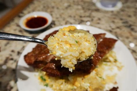 Food Showdown: King of Fried Rice VS Din Tai Fung --- Who ...