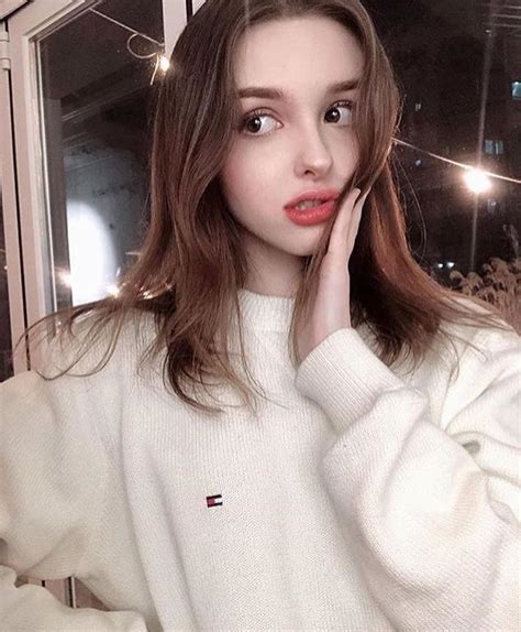 Karimova Elina Cute Beauty Uzbekistan Girl Bts Girl Korean Girl Fashion Pretty Makeup