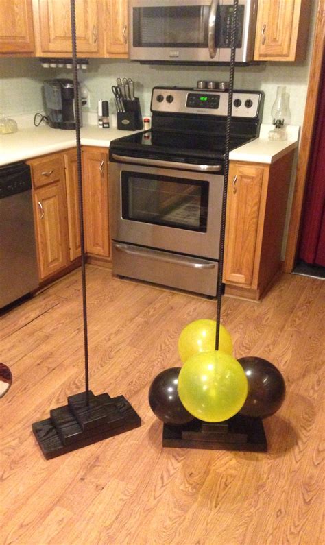 Today i'm going to show you how to make a balloon pillar stand and a two color balloon pillar. Michele Edson-Mclallen | Balloon diy, Balloons, Balloon ...