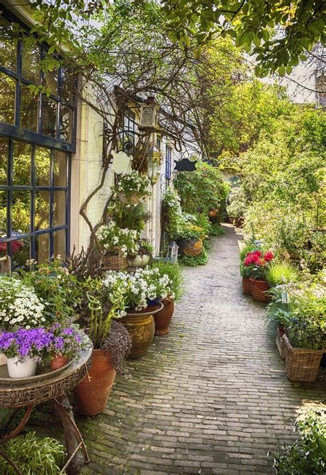 Stunning Italian Style Yard And Garden Garden Paths Garden Arch Diy