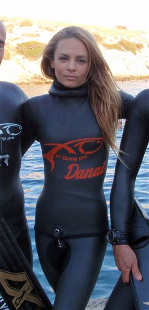 020 Scuba Diver Girls Womens Wetsuit Diving Suit Diving Gear Scuba Diving Diving Wetsuits