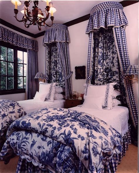 And that's pretty much it. pretty guest room | wonderful bedrooms | Pinterest