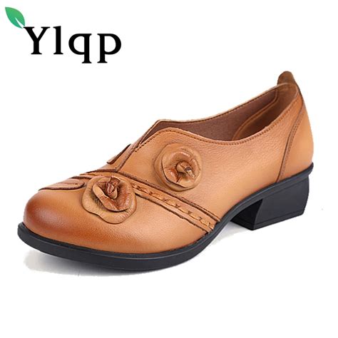 2018 Genuine Leather Mother Shoes Womens Singles Shoes Retro National