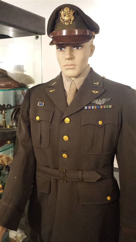 Army Is Testing Out Wwii Style Service Uniforms Heres Hoping This