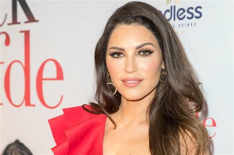 Yolanthe Cabau Maakt La Onveilig In Sexy Outfit Veronica Superguide