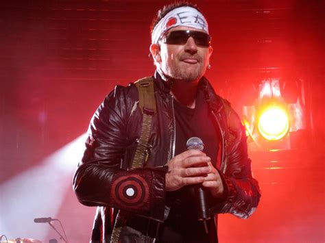 U2 bono Vertigo tour U2 Vertigo, Dream Out Loud, Bono, My Way, Human