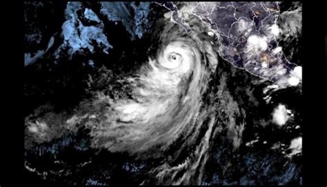 Kay Could Become Major Hurricane Off Mexico In Pacific Basin Gephardt Daily