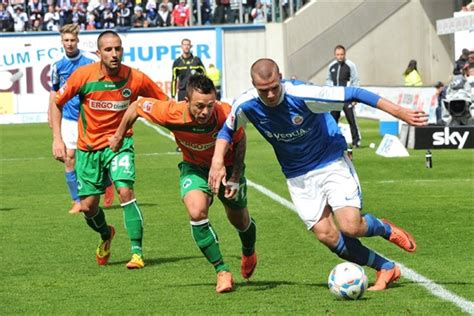 Auch für marijan cavar geht es an anderer stelle weiter. Hansa Rostock und Greuther Fürth trennen sich 2:2 ...