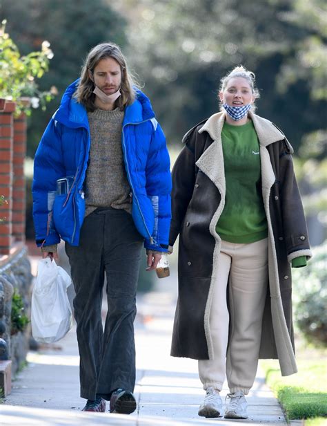 Pregnant Elsa Hosk And Tom Daly Out For Breakfast In Pasadena
