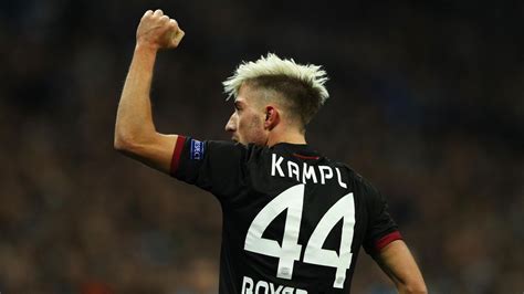 Kevin kampl (born 9 october 1990) is a slovenian footballer who plays as a midfielder for the bundesliga club rb leipzig. Bayer Leverkusen: Kevin Kampl will weg - aber spielt die Werkself da mit? - Bundesliga 2016-2017 ...