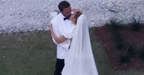 J Los Breathtaking Wedding Dress Pictured As Ben Affleck Weds Star In