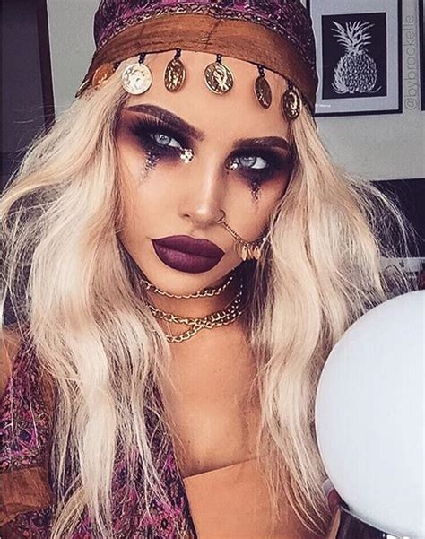 Fortune Teller Or Gypsy—all About The Makeup 21 Diy Halloween