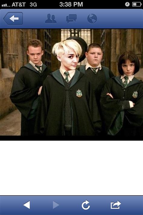Chris evans bietet staraufgebot für guten zweck an. Malfoy Cyrus | Harry potter movies, Harry potter ...