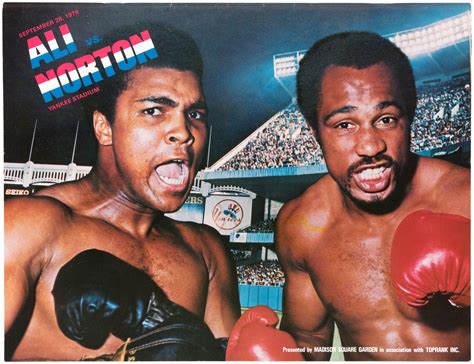 Hake S MUHAMMAD ALI VS KEN NORTON FIGHT PROGRAM BUTTON PAIR