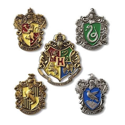 Harry Potter Hogwarts And House Crests Pin Collectors Set Boxed 5