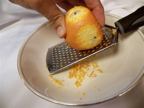 3 Ways To Zest An Orange Plus Tips Tricks And Recipes Delishably