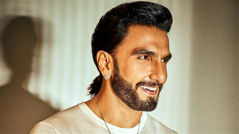 Agency News Ranveer Singh Summoned For Questioning By Mumbai Police Over Controversial Nude