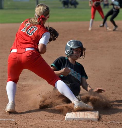 Prep Softball Redlands East Valley Goes Extra Length To Beat Canyon