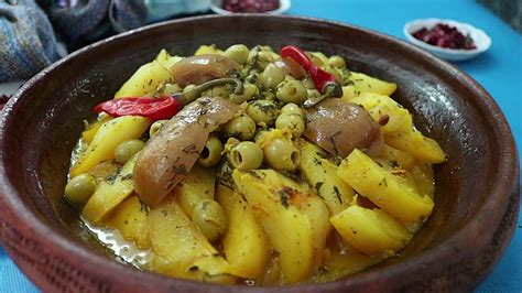 Sweet, scrumptious apricots are in season through spring and summer (and luckily, the dried variety is available all year round). Chicken Tagine Gordon Ramsay / Chicken Lemon And Green Olive Tagine Recipe Gordon Ramsay Recipe ...