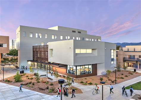 University Of New Mexico Mckinnon Center For Management Bora