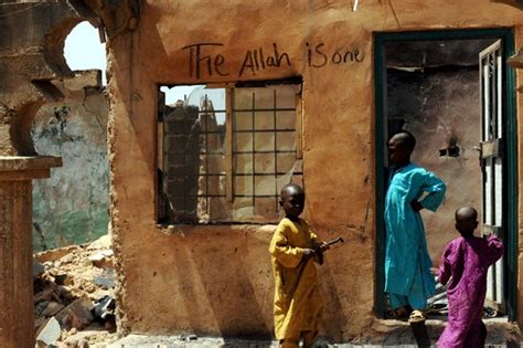 Akuisisi ini sekaligus menandai kegagalan langkah ceo yahoo! A Gunmaker in Nigeria | The New Yorker