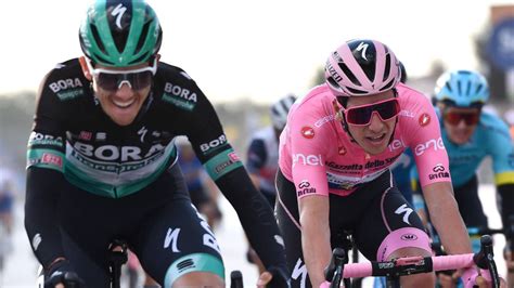 Sign up for the giro d'italia newsletter. Giro de Italia 2020: Horario, TV y dónde ver en directo la etapa 15 - AS Colombia