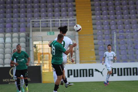 Denizlispor hazırlık maçında Kocaelispor ile golsüz berabere kaldı