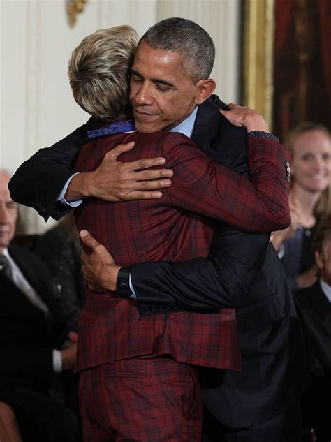 Ellen Degeneres Comforted By President Obama After Being Denied Access