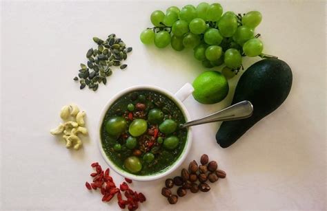 Dieta kobiety biznesu - czy zielone warzywa, orzechy i jagody goji ...