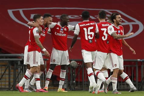 After Liverpool In Premier League Arsenal Stun Manchester City In Fa