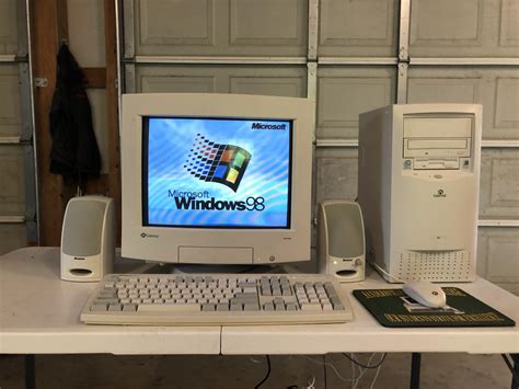 Been Looking For A Couple Years For A Late 90s Computer Finally Got