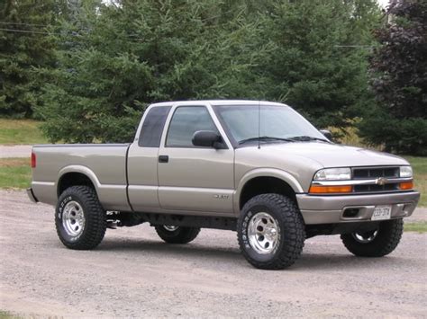 Chevrolet S10 Lifted Reviews Prices Ratings With Various Photos