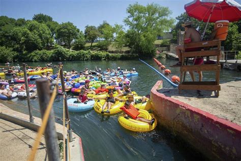 Thousands Flock To Comal Guadalupe Rivers For Unofficial End Of Tubing