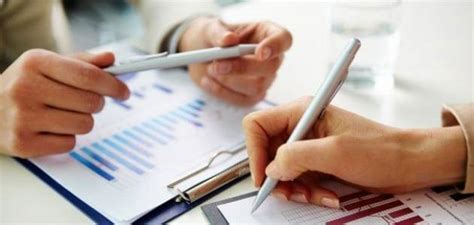 فقد ظهرت الحاجة الملحة لاستغلال الامكانيات الكبيرة المتاحة لدى المصلحة وتطوير منظومة العمل الضريبي عن طريق تقديم الاقرارات الضريبية الكترونيا واستخدام انظمة التخزين السحابية لتحقيق المميزات الاتية كيفية ترتيب المصادر والمراجع في البحث العلمي | ملزمتي