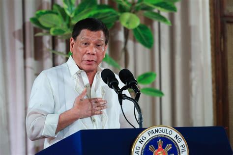 duterte warns he ll order shooting of human rights advocates