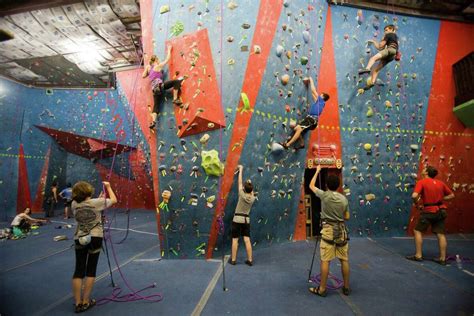 Indoor Rock Climbing Gyms Gaining A Foothold In The Houston Area
