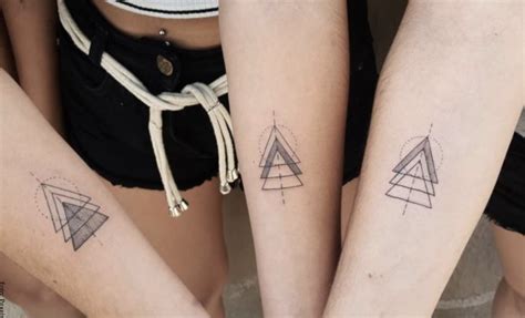 Las Mejores Tatuaje Tres Triangulos Gingerapp Mx