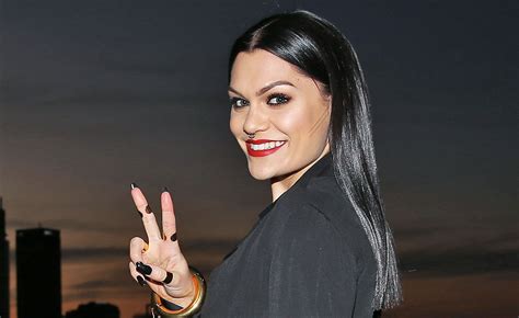 Jessie J Shaved Off All Her Hair See Her New Look 2015 Halloween Jessie J Just Jared